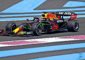 Формула 1. Ферстаппен виграв обидві практики в Саудівській Аравії 