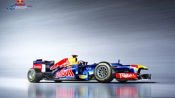 1056_red-bull-f1-2013-car-side-wallpaper.jpg