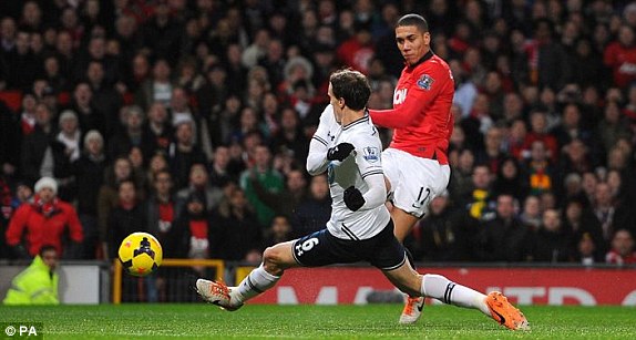 3903_13885988673_lc_galleryimage_manchester_united_s_chris.jpg