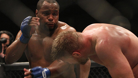 daniel-cormier-josh-barnett-7878.jpg