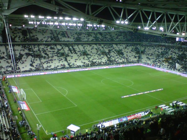 juventus_stadium-0ijrkw.jpg