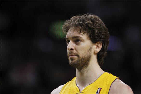 pau-gasol-believes-his-days-with-los-angeles-lakers-are-over-nba-update-130229.jpg