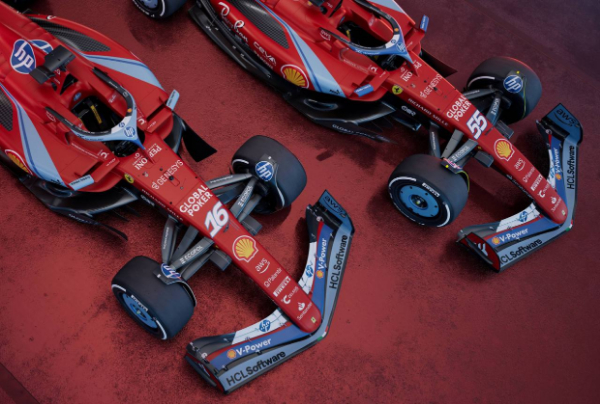 Ferrari внесла зміни до свого боліда Формули-1, додавши синій колір (+ФОТО)