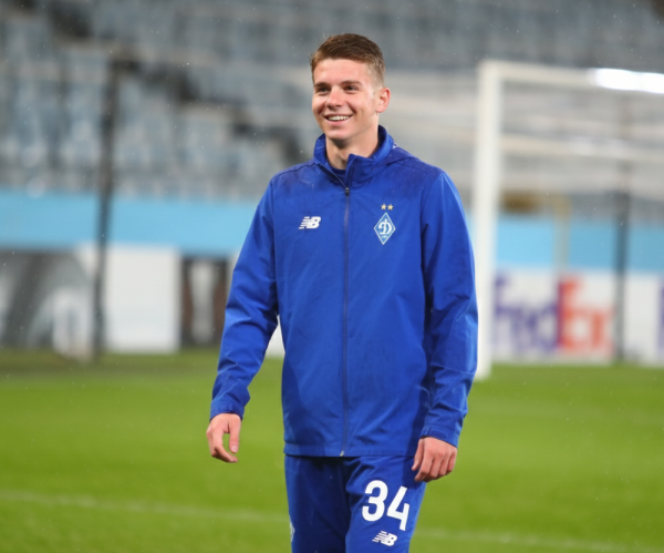 7007_gemini_generated_image_2bz9st2bz9st2bz91.png (395.88 Kb)