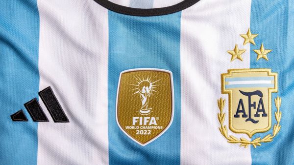 argentine_football_stepn.jpg (44.97 Kb)