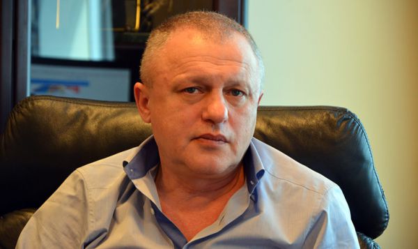 0356_surkis.jpg