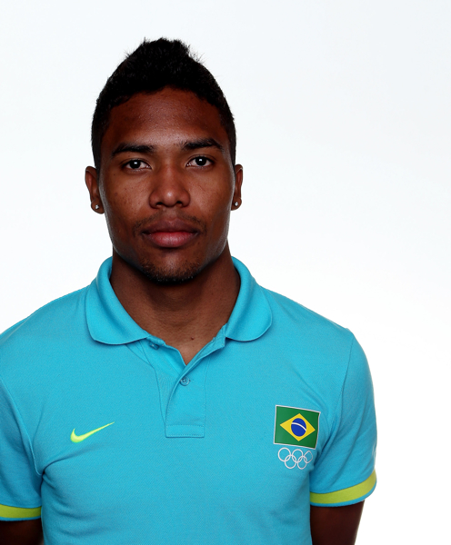brazil-mens-official-olympic-football-20120722-085908-759.jpg