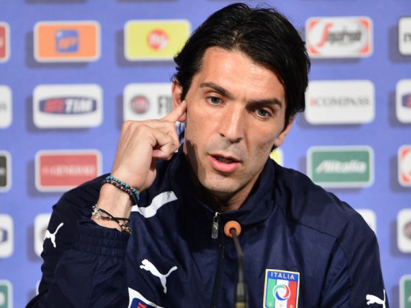 gianluigi-buffon-italy-press_2784470.jpg