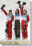 99_capt.olysb13202250453.vancouver_olympics_freestyle_skiing_olysb132.jpg